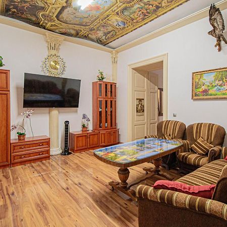 Apartmán The Grand Royal 3Bdr Heart Of Old Town Praha Exteriér fotografie