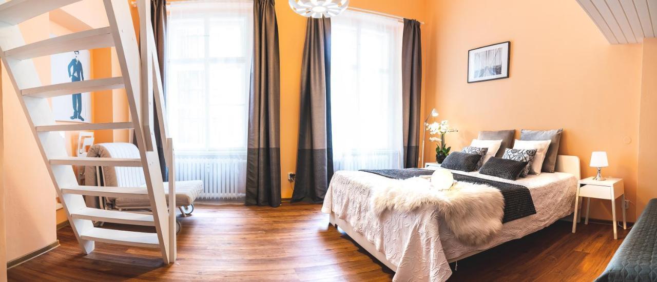 Apartmán The Grand Royal 3Bdr Heart Of Old Town Praha Exteriér fotografie